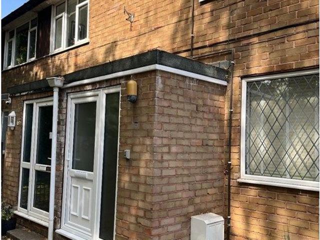 Snape Hill Lane, Dronfield S18, 2 bed flat to rent, £895 pcm | PrimeLocation
