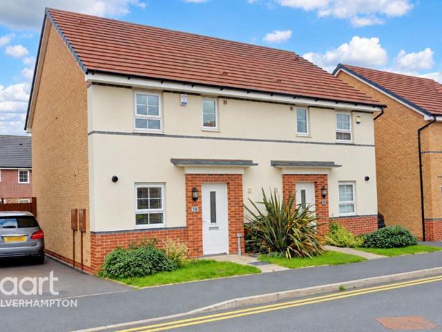 Snetterton Gardens, Wolverhampton 3 bed semi detached house to rent £1,450 pcm £335 pw
