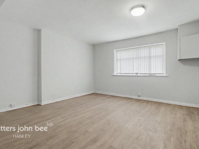 Sneyd Street, STOKE ON TRENT 1 bed in a house share to rent £440 pcm £102 pw