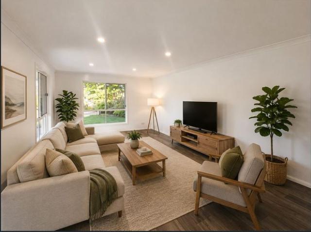SNEAK PEAK Family Home in Merrimac