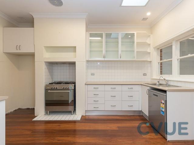 Sneak Peek Sat 24th Oct Register your details via Honor on 0411 782 510 or honor@cvueproperty.com.au