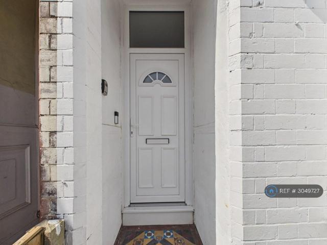 Sneinton Dale, Nottingham, NG2 4 bed terraced house to rent £1,800 pcm £415 pw