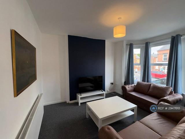 Sneinton Dale, Nottingham, NG2 4 bed terraced house to rent £4,500 pcm £1,038 pw