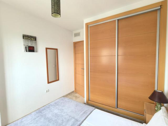 Snug double bedroom in Garbinet