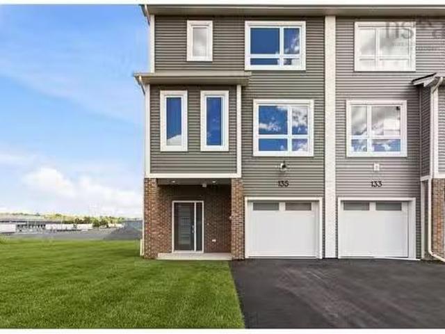 Sp03A 135 Stephs Street, West Bedford, NS, B4B 0L1 house for.