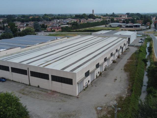 SP193 2 quadrilocale 4000mq