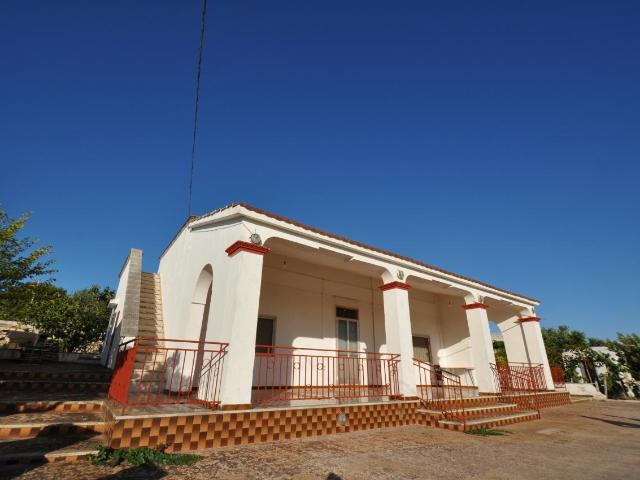 SP28 33 7 vani 120mq