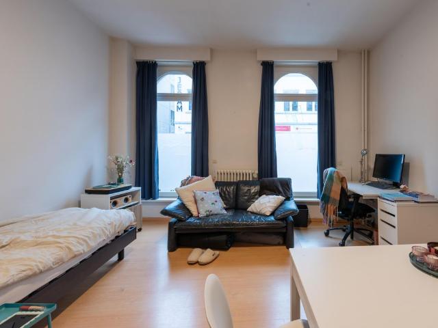 SP216.005 Sint Pie­ter­s­nieuwstraat 216
