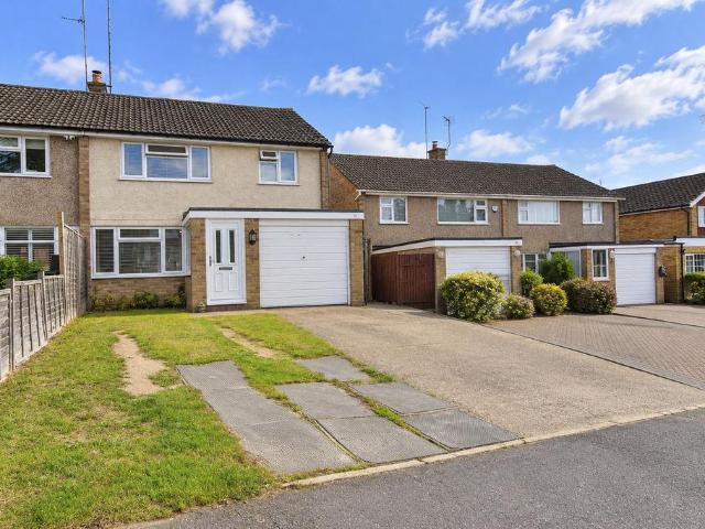 Spot Lane, Maidstone 3 bed semi detached house to rent £1,650 pcm £381 pw