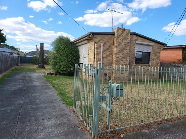 Spotless Home in a Central Locale