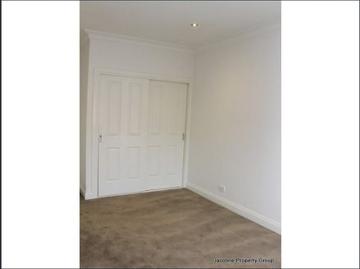 SPOTLESS LUXURIOUS THREE BEDROOM HOME