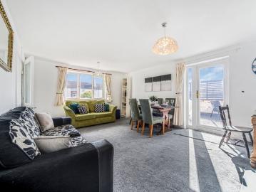 Spotless spacious 3‑Bed Near Churchill Hospitals