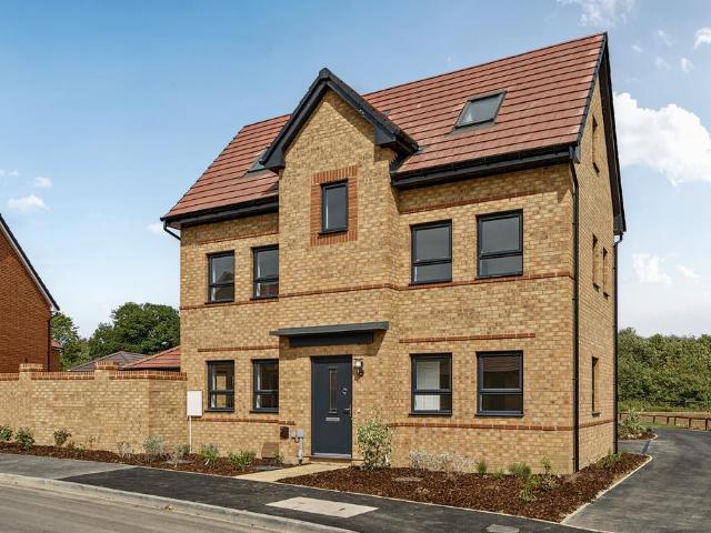 Spotlight Road, Aylesford, ME20 4 bed property to rent £2,100 pcm £485 pw