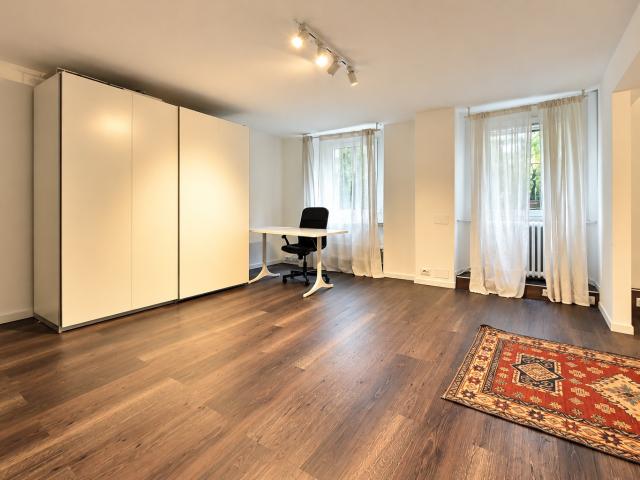 Spazio ufficio / Pied à terre