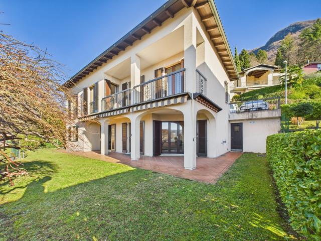Spaziosa villa 6.5 locali con giardino a Davesco Soragno