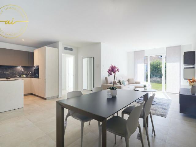 SPAZIOSO 4.5 LOCALI CON GIARDINO IN ELEGANTE RESIDENZA