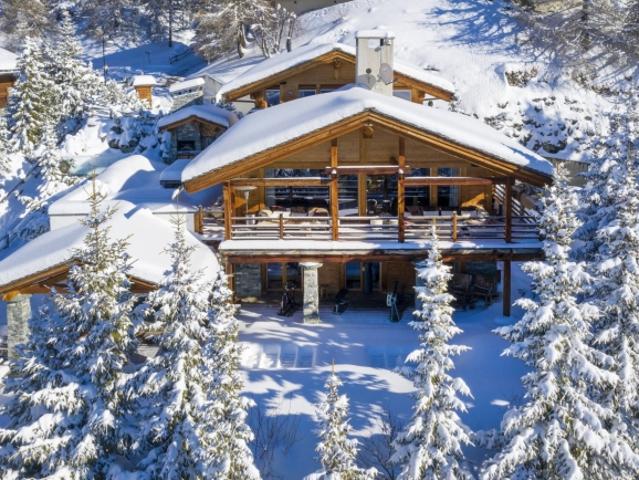 Spa Chalet | Luxus Chalet mit spektakulärer Aussicht