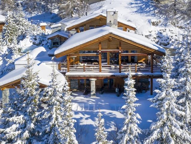 Spa Chalet | Luxus Chalet mit spektakulärer Aussicht