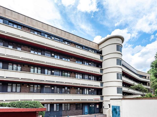 Spa Green Estate, Rosebery Avenue, London EC1R, 2 bed flat to rent, £3,250 pcm | PrimeLocation