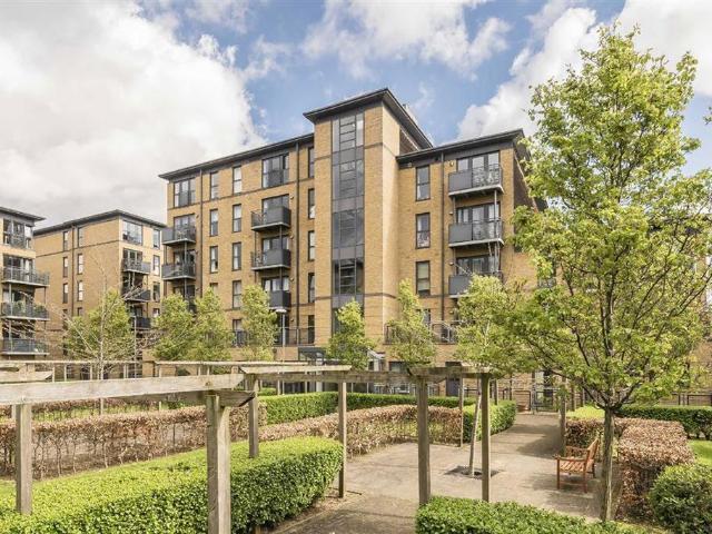 Spa Road, London SE16 2 bed flat to rent £3,000 pcm £692 pw