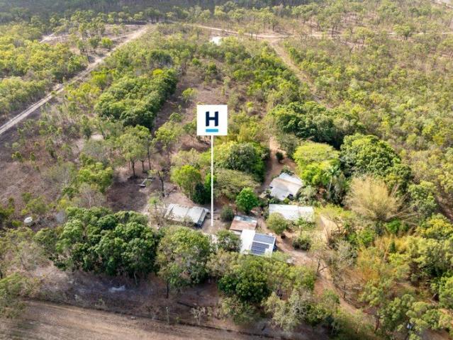 SPACE TO BREATHE, FREEDOM TO DREAM 20 ACRES OF COUNTRY CHARM, RENOVATION POTENTIAL & ENDLESS POSSIBILITIES!