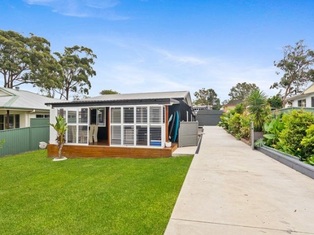 Space to Entertain, Relax & Live the Lake Life