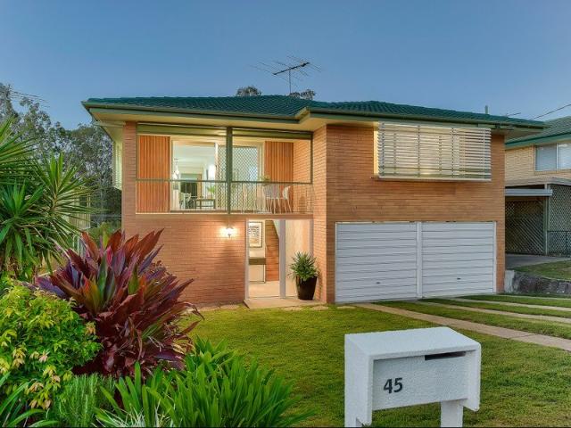 Space to Live and Grow, with Golf Course Views