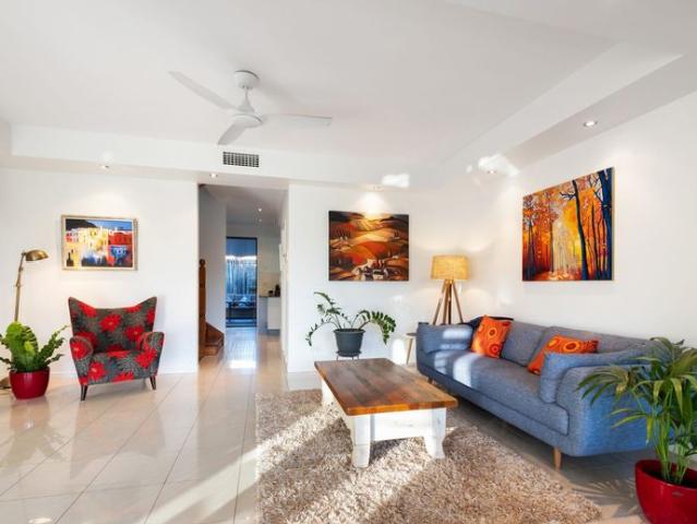 Space to Live, Freedom to Enjoy Inner City Townhouse Living at Its Best