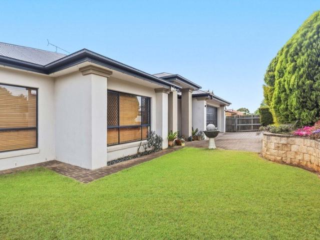 Space to LIVE LARGE. Space to SWITCH OFF. And a CORNER ALLOTMENT address in premium Middle Ridge that brings it together