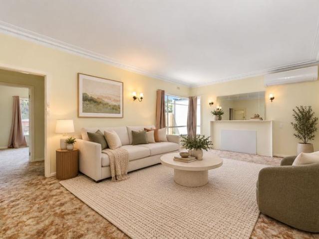 Space to Live, Relax and Entertain: Freestanding Family Home in the McKinnon Secondary College School Zone on approx 700sqm!