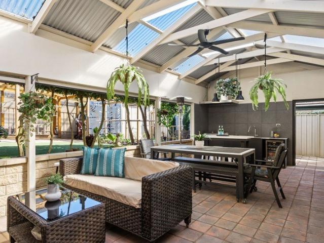 Space to Live, Room to Entertain