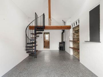 Space to Live, Work and Unwind