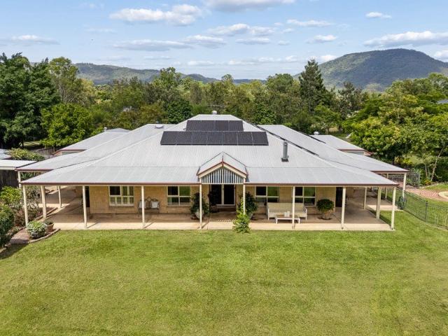 Space to Roam, Room to Grow Family Acreage Near Samford Village