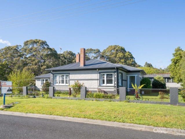 Space To Spread Out In A Great Somerset Location
