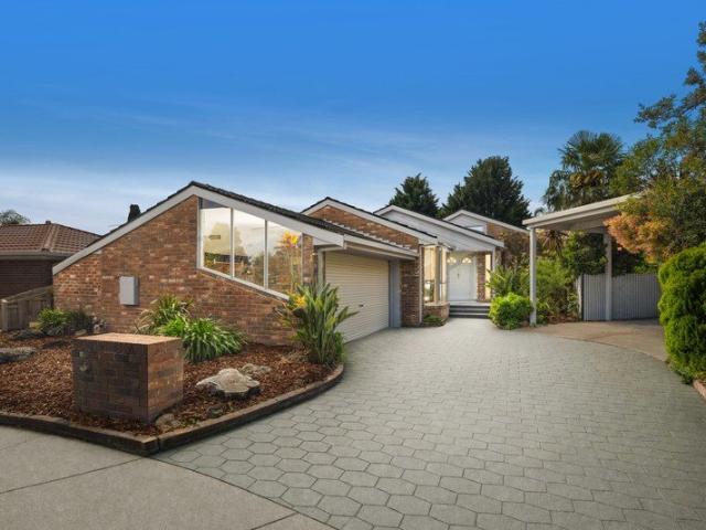 Space, Warmth & Family Living in a Peaceful Court