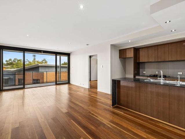 Space and Comfort Minutes From the City