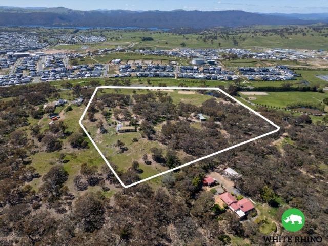 Space and Privacy Homestead Plus Self Contained Cottage