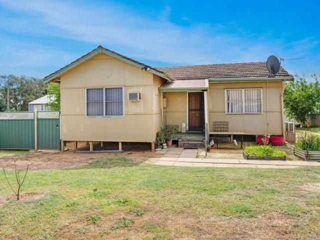 Space,Character & Potential on 1012 Square Metres