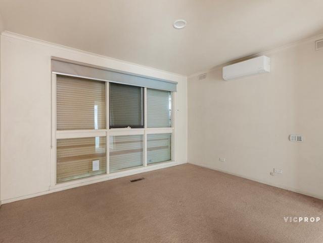 Space, Charm & Inviting Warmth