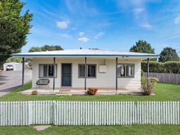Braidwood, Jembaicumbene - Fireplace, Equipped kitchen