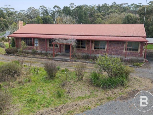 SPACE, COMFORT AND BUNINYONG LIVING