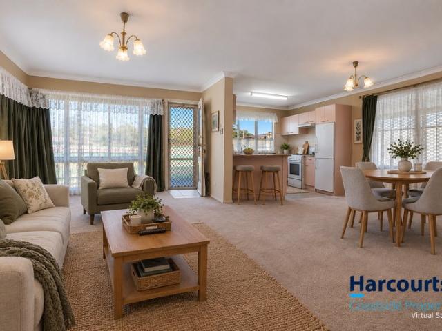Space, Comfort & Coastal Living in a Beautiful Villa!