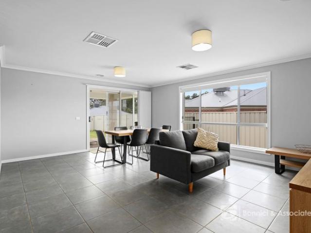 SPACE, COMFORT & CONVENIENCE IN DAINTREE ESTATE