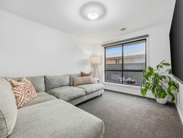 Space, Comfort & Convenience In Peaceful Miners Rest