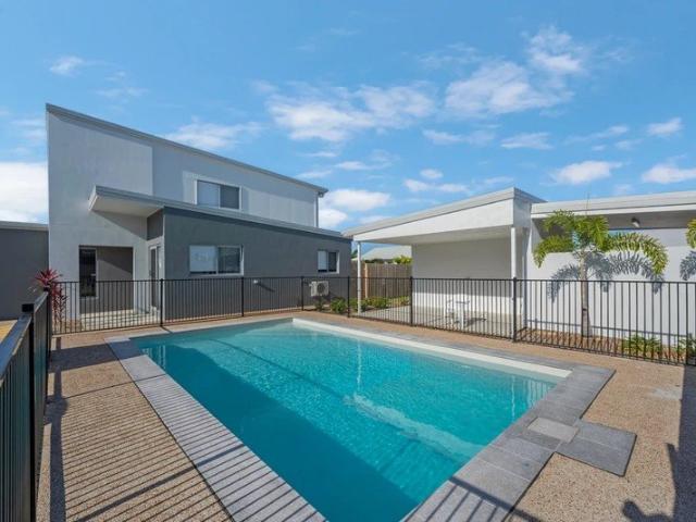 Space, Comfort & Convenience in the Thriving North Shore