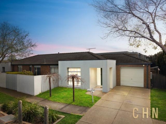 Space, Comfort & Convenience in the Heart of Point Cook