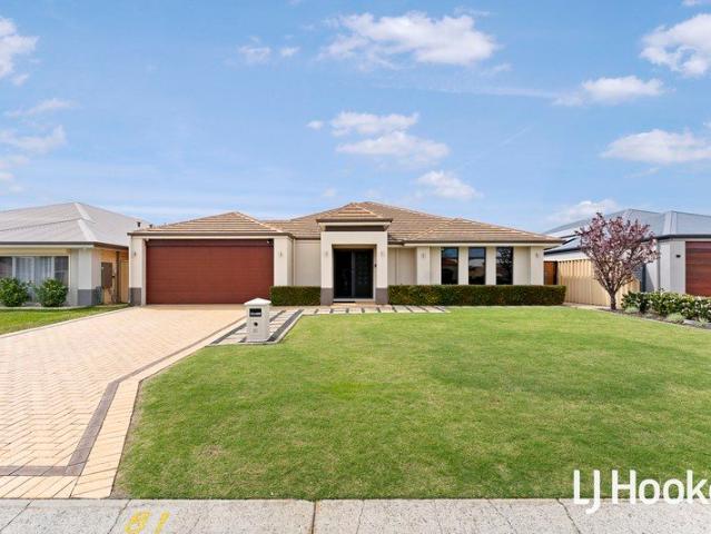Space, Comfort & Exceptional Entertaining