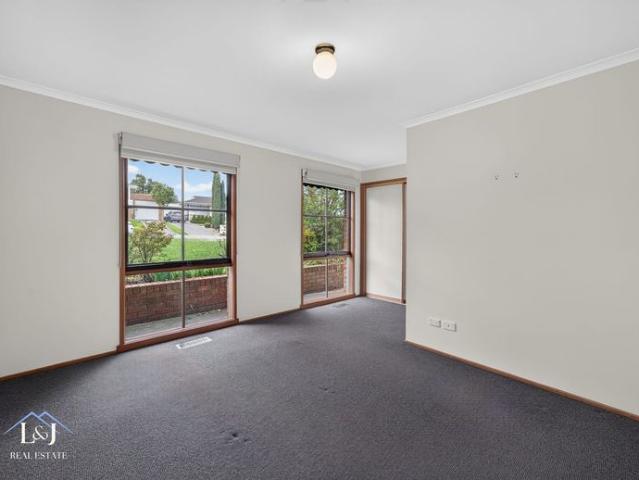 Space, Comfort & Easy Living in the Heart of Berwick