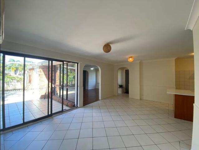 Space, Comfort & Family Living with a Pool
