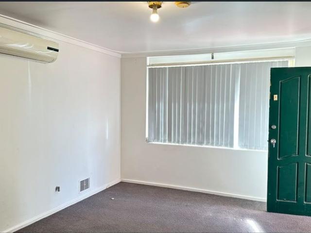 Space, Comfort & Ultimate Convenience! Only 400m from Train Station